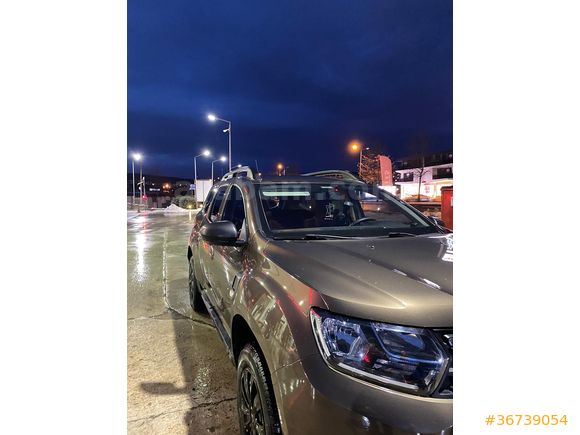 2020 Çıkışlı 2019 Model DUSTER 118 BİN KM 2 Parça Boyalı