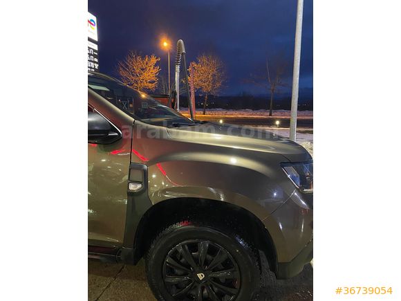2020 Çıkışlı 2019 Model DUSTER 118 BİN KM 2 Parça Boyalı