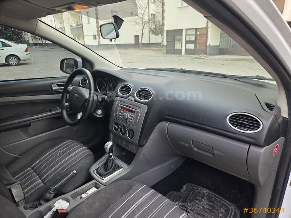 Sahibinden Ford Focus 1.6 TDCi Trend 2009 Model
