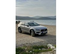 Sahibinden Volvo V90 Cross Country 2.0 B5 Ultimate Bright 2022 Model 