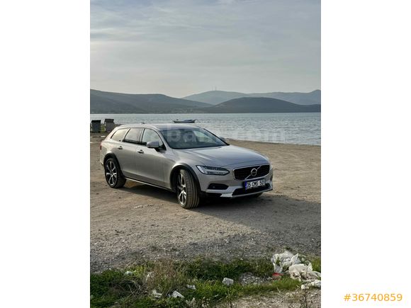 Sahibinden Volvo V90 Cross Country 2.0 B5 Ultimate Bright 2022 Model 
