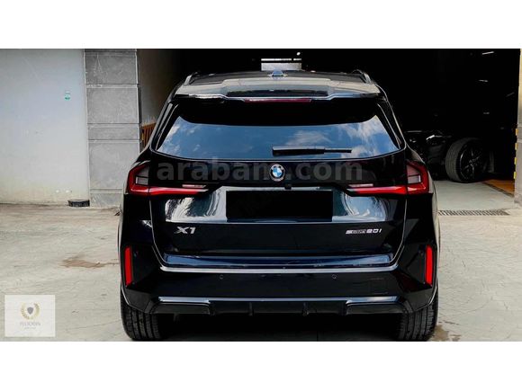 "FLOODİN BMW X1 m