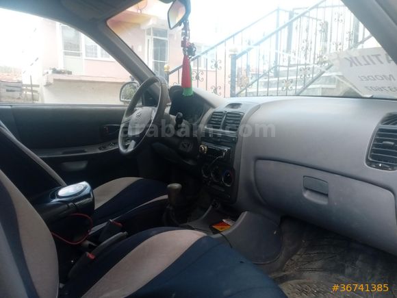 Sahibinden Hyundai Accent 1.3 Admire 2004 Model