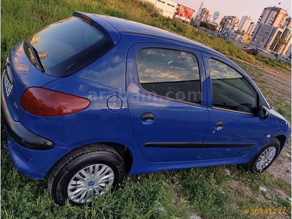 Sahibinden Peugeot 206 1.4 XR 2000 Model 