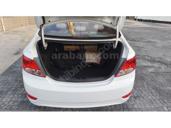 3. Sahibinden değişen yok 1.5 parça boyalı bakımlı memur arabası