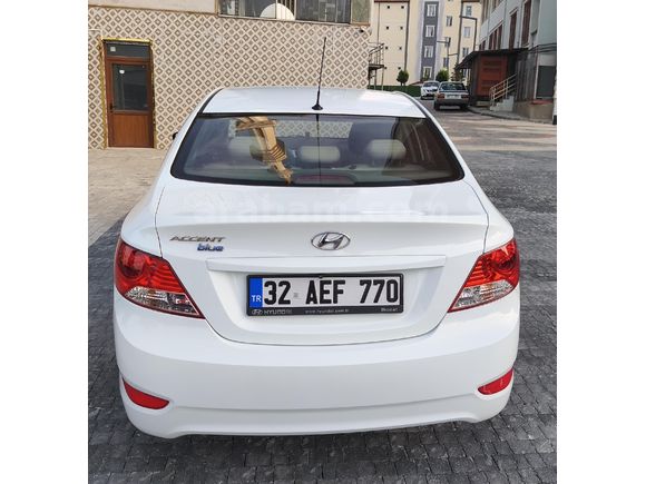 3. Sahibinden değişen yok 1.5 parça boyalı bakımlı memur arabası