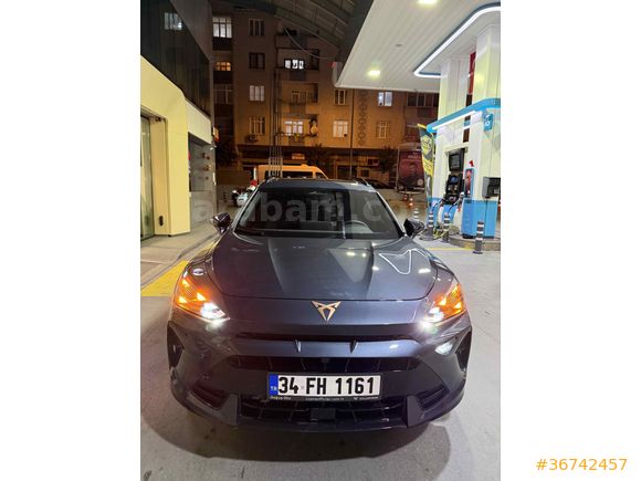 Sahibinden Cupra Formentor 1.5 eTSI 2025 Model  CAM TAVAN