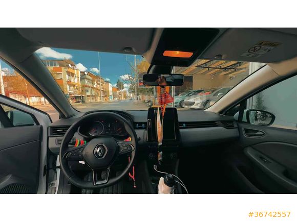 Sahibinden Renault Clio 1.0 SCe Joy 2022 Model 