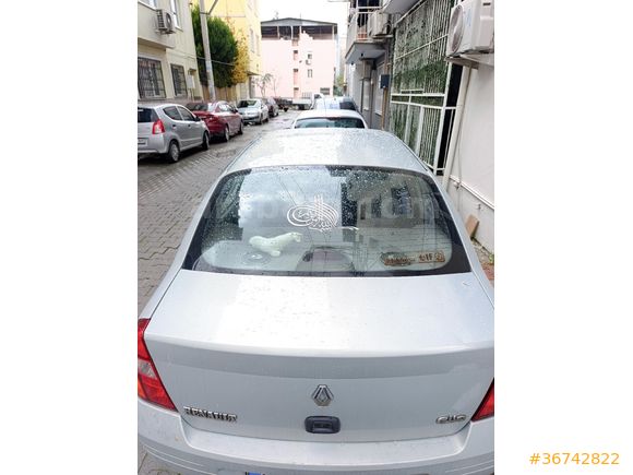 Sahibinden Renault Clio 1.4 Expression 2002 Model İzmir