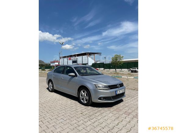 Sahibinden Volkswagen Jetta 1.6 TDi Comfortline 2011 Model