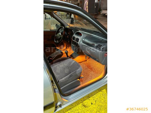 Sahibinden Renault Clio 1.4 RXT 2001 Model