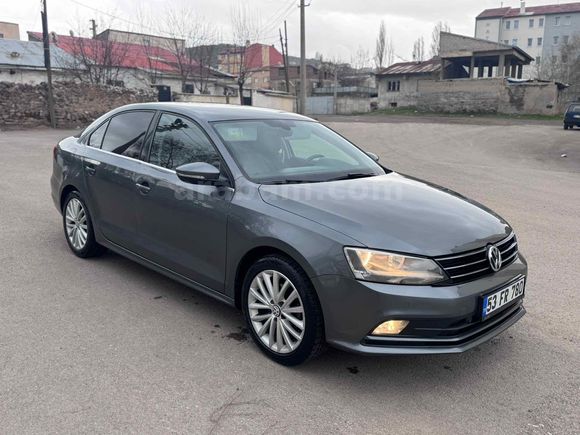 Sahibinden Volkswagen Jetta 1.4 TSi BlueMotion Highline 2017 Model 