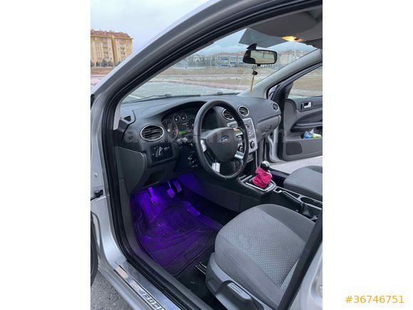 Sahibinden Ford Focus 1.6 TDCi Ghia 2007 Model 110’luk 