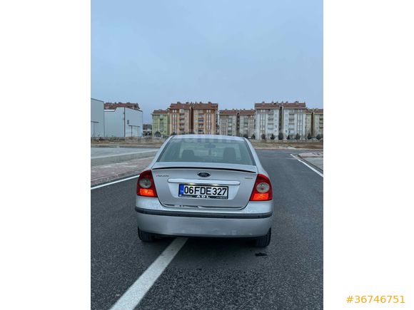 Sahibinden Ford Focus 1.6 TDCi Ghia 2007 Model 110’luk 