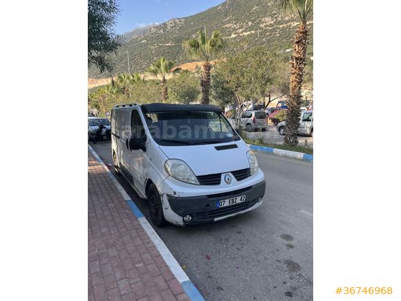 Sahibinden Renault Trafic 2.0 DCI Grand Confort 2011 Model 