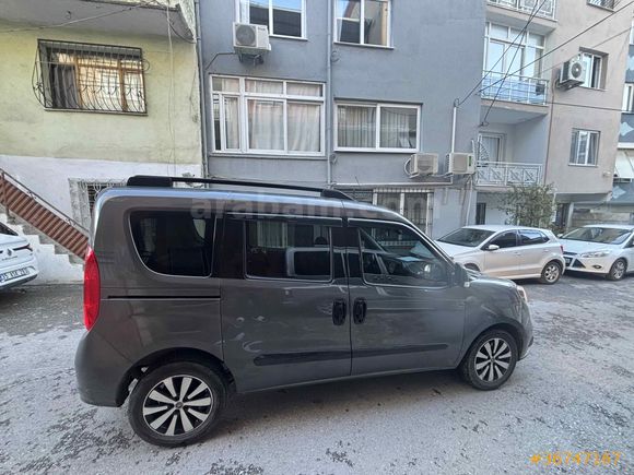 Sahibinden Fiat Doblo Combi 1.6 120 HP Multijet Premio Plus 2021 Model  154.000 km Füme