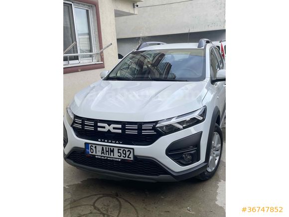 Sahibinden Dacia Sandero Stepway 1.0 Tce Expression 2024 Model Trabzon 36.000 km Beyaz