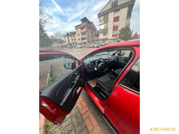 Sahibinden Renault Clio 0.9 TCe Icon 2012 Model