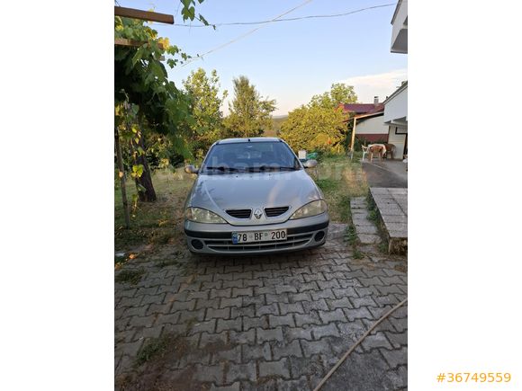 Sahibinden Renault Megane 1.6 RTE 2001 Model