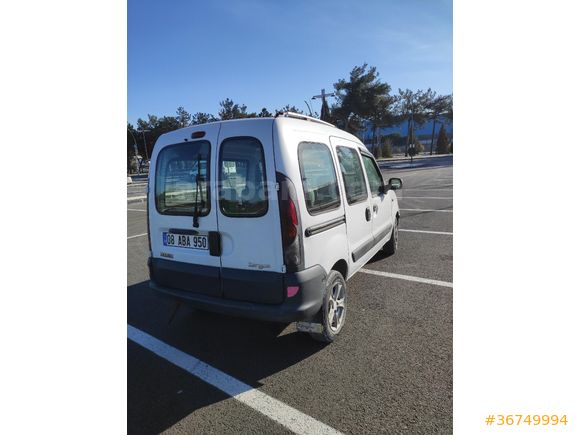 Sahibinden Renault Kangoo 1.9 D 2003 Model