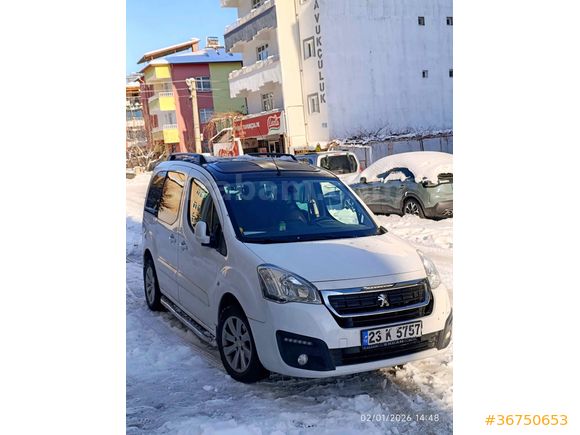 HATASIZ BOYASIZ TRAMERSİZ DÜŞÜK KM PEUGEOT PARTNER 