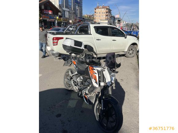  KTM 200 Duke 250cc takaslı 