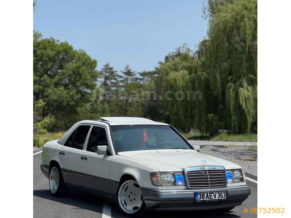 Sahibinden Mercedes - Benz 230 E 1985 Model