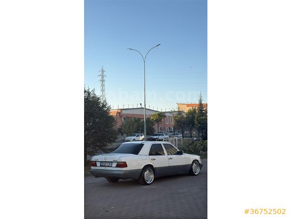 Sahibinden Mercedes - Benz 230 E 1985 Model
