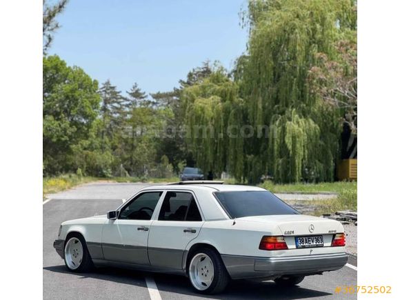 Sahibinden Mercedes - Benz 230 E 1985 Model