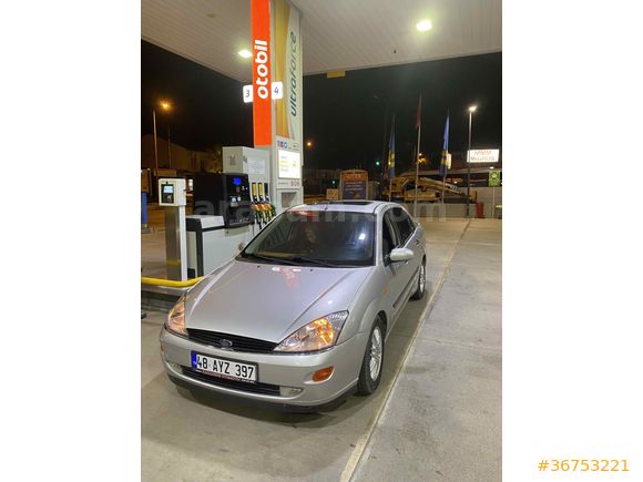 Sahibinden Ford Focus 1.6 Ghia 2000 Model sunroof lu 