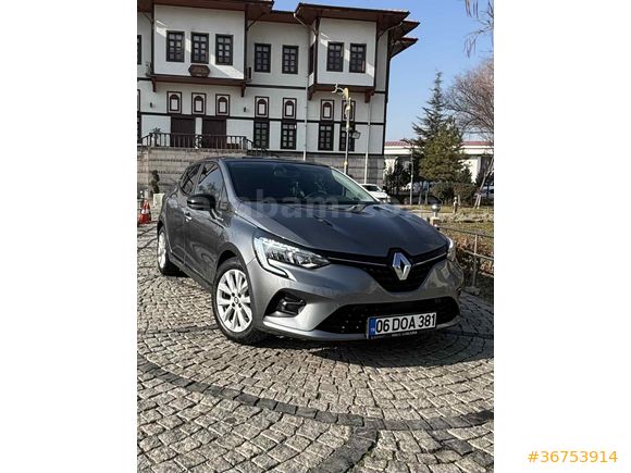 Sahibinden Renault Clio 1.0 TCe Touch 2023 Model 
