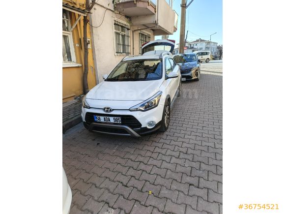 Sahibinden Hyundai i20 Active 1.4 MPi Elite 2017 Model