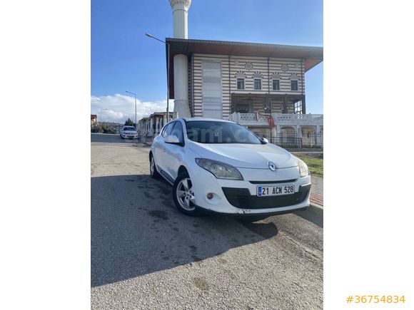 Sahibinden Renault Megane 1.5 dCi Expression 2011 Model 