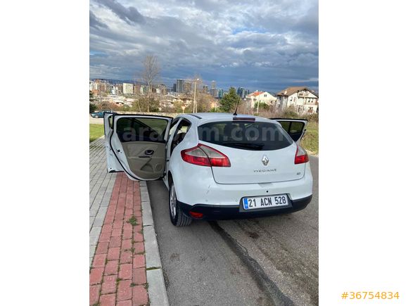 Sahibinden Renault Megane 1.5 dCi Expression 2011 Model 
