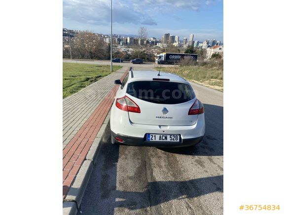 Sahibinden Renault Megane 1.5 dCi Expression 2011 Model 