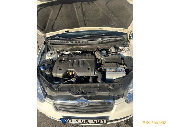 Sahibinden Hyundai Accent Era 1.5 CRDi Mode 2012 Model  Beyaz