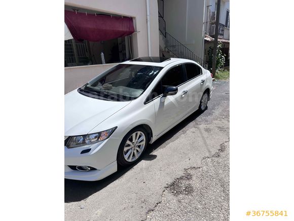 Sahibinden Honda Civic 1.6 i-VTEC ECO Elegance 2014 Model 
