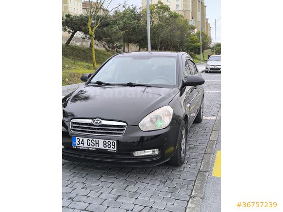 Sahibinden Hyundai Accent Era 1.4 Team 2011 Model  253.000 km Siyah