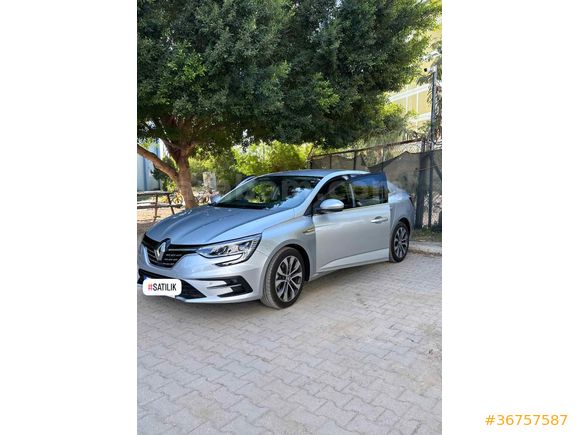 Sahibinden Renault Megane 1.3 TCe Icon 2024 Model 