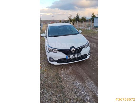 Sahibinden otomatik Renault Taliant 1.0 Sce Joy 2024 Model