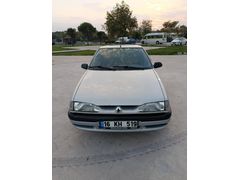 Aradığım aracı bulduğum için bu fiyat Sahibinden Renault R 19 1.6 Europa RTE 2001 Model