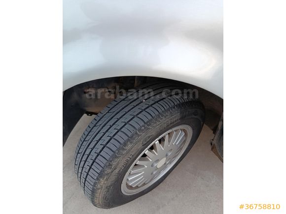 Aradığım aracı bulduğum için bu fiyat Sahibinden Renault R 19 1.6 Europa RTE 2001 Model
