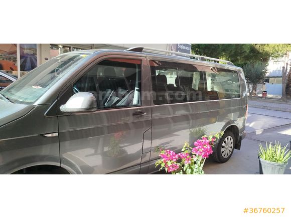 Sahibinden Volkswagen Transporter 2.0 TDI Camlı Van Comfortline 2017 Model  195.000 km Gri (metalik)