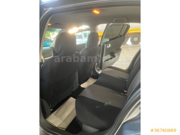 Sahibinden Renault Megane 1.6 Expression 2009 Model  185.000 km Gri (titanyum)