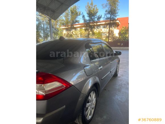 Sahibinden Renault Megane 1.6 Expression 2009 Model  185.000 km Gri (titanyum)