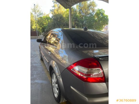 Sahibinden Renault Megane 1.6 Expression 2009 Model  185.000 km Gri (titanyum)