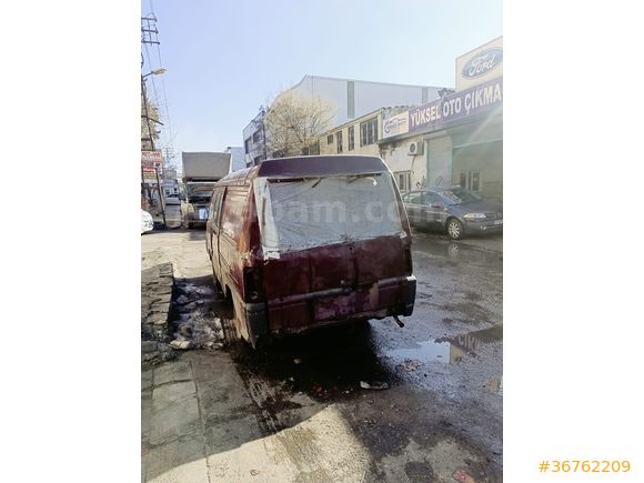 MİTSUBİSHİ L300 1996 model ( parça halinde satılıktır )