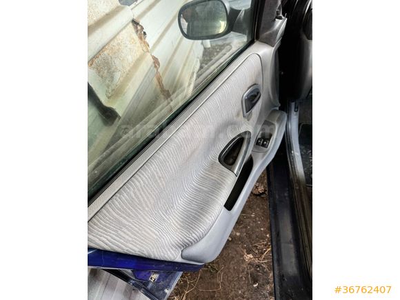 Sahibinden Renault Megane 1.4 RTA 2001 Model 