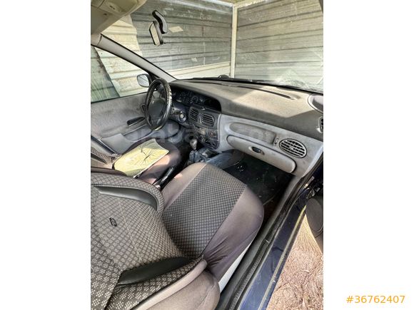 Sahibinden Renault Megane 1.4 RTA 2001 Model 