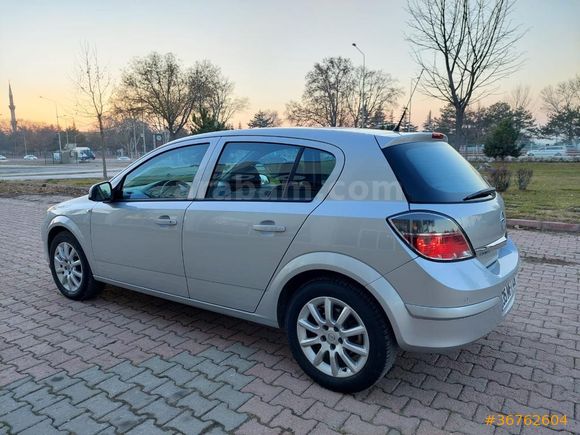 Sahibinden Opel Astra 1.3 CDTI Essentia Konfor 2011 Model